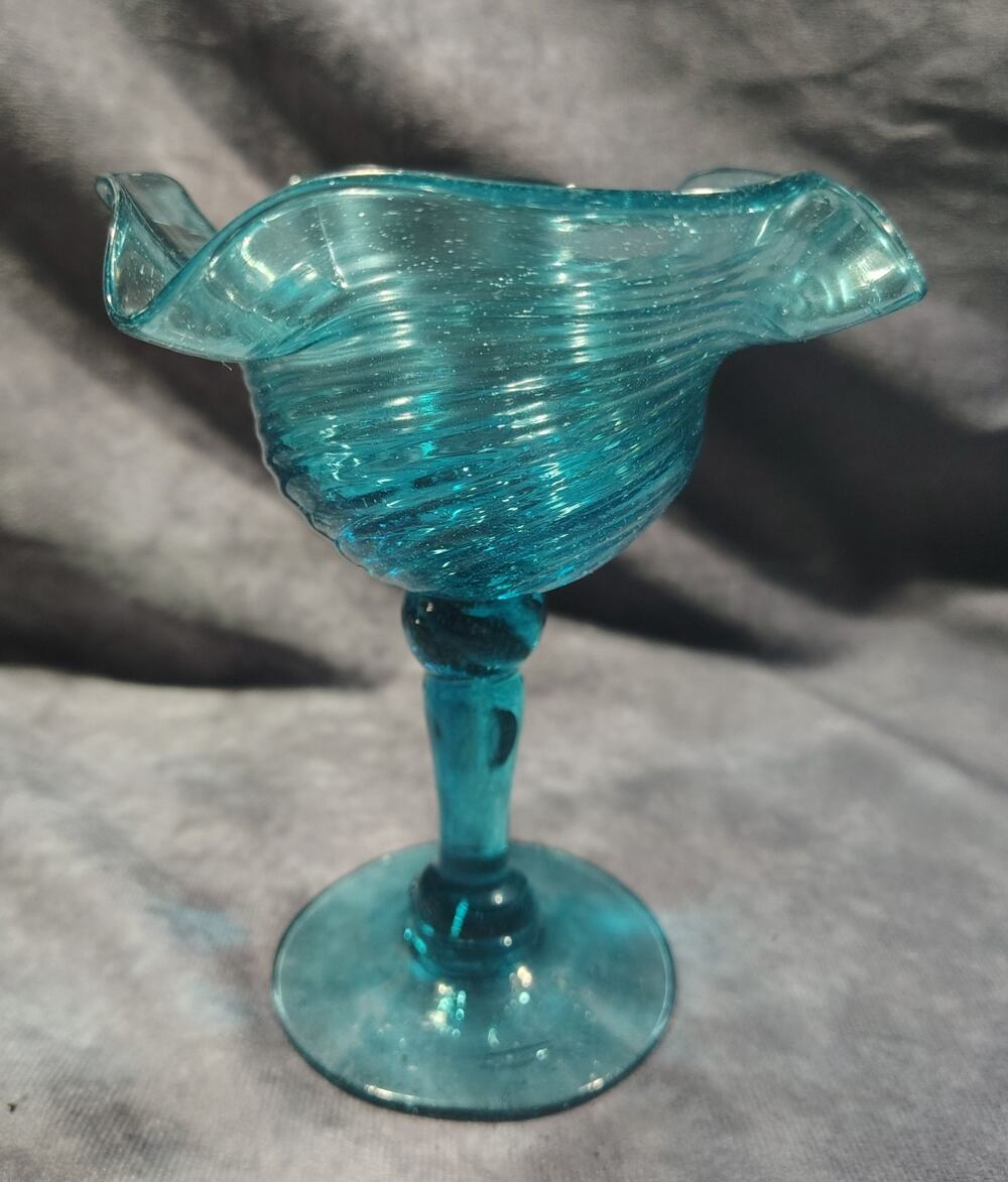 Vintage Blown Glass Aqua Blue Swirl Twist Ruffled Flower Compote UV REACTIVE